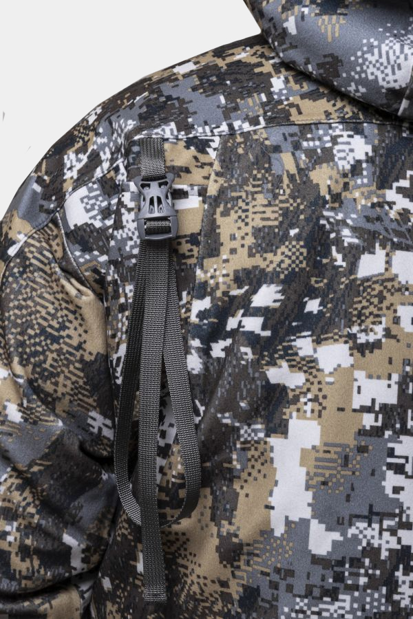 Костюм Necessity